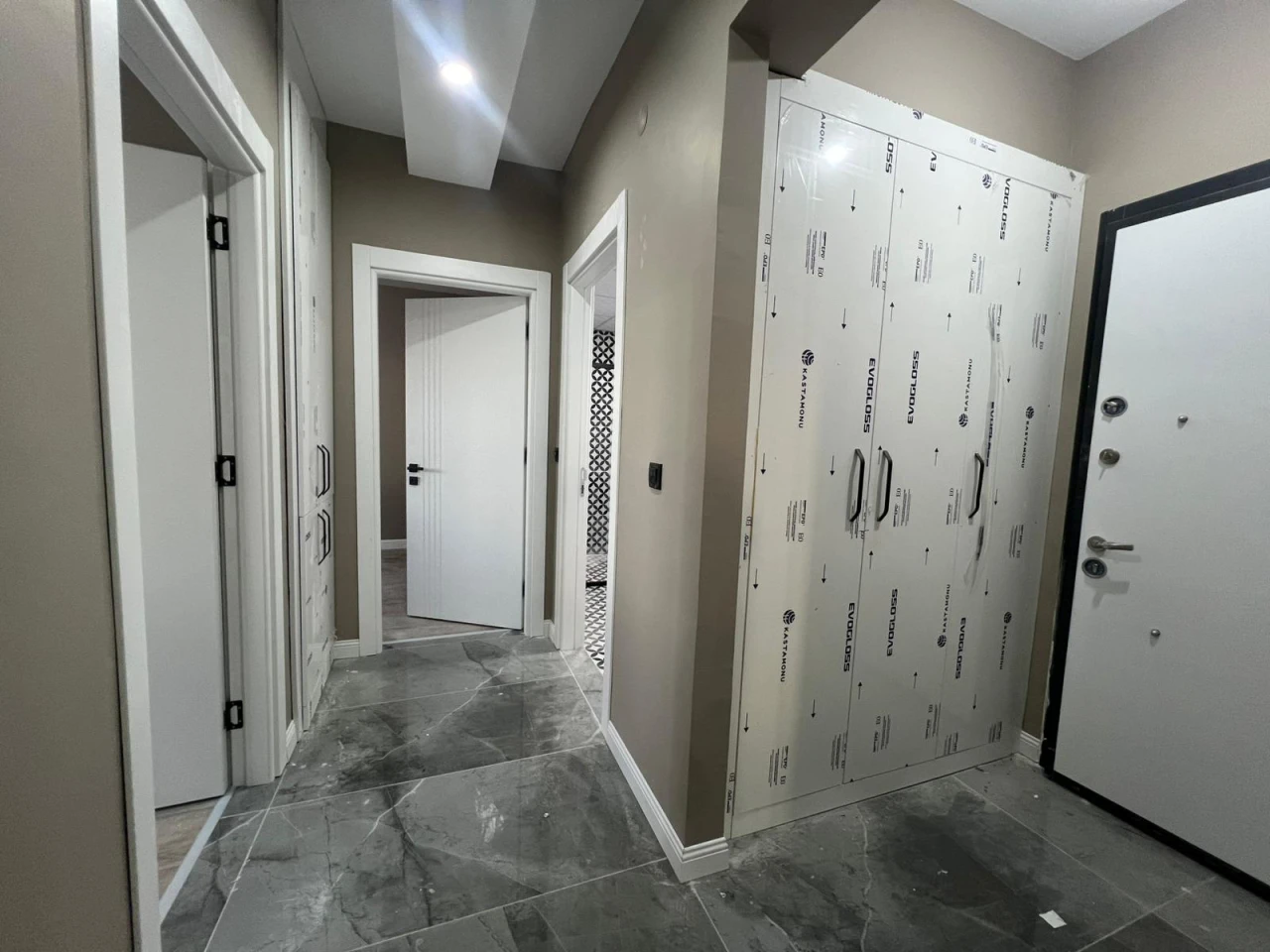 KARUM BİBLOS SATILIK 2+1
