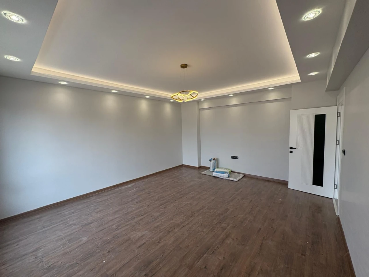 ŞİRİNTEPEDE SATILIK SIFIR DAİRE