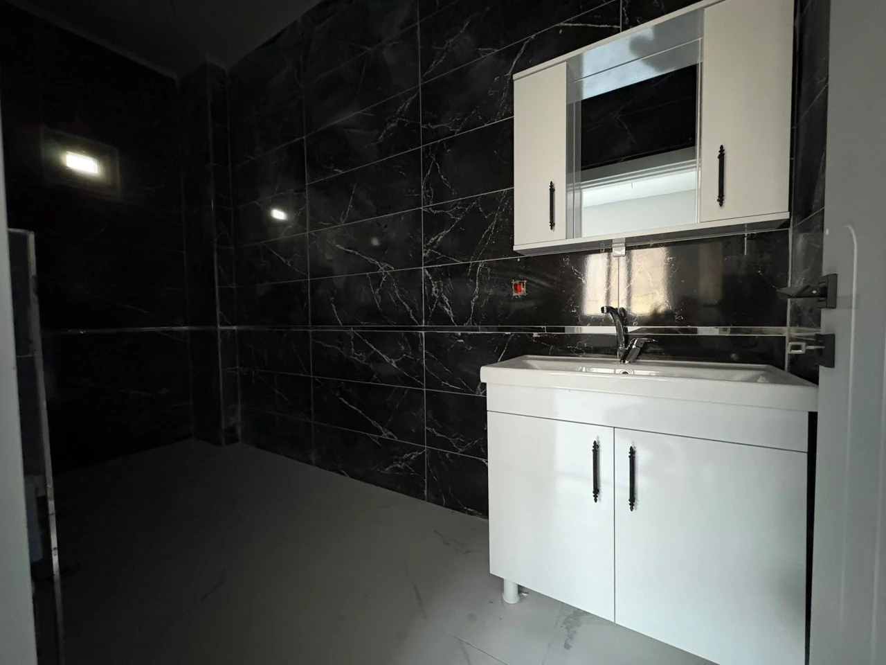 TALAS HARMAN SATILIK 4+1 VİLLA