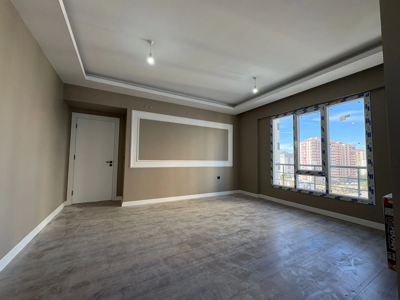 TALASTA KİRALIK SIFIR 2+1 DAİRE
