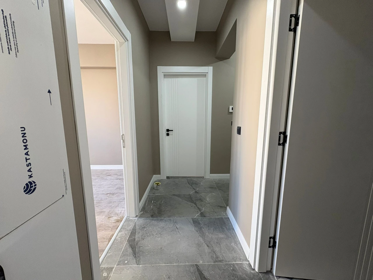 TALASTA KİRALIK SIFIR 2+1 DAİRE